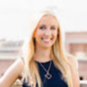 Meet your Posher, Chloe